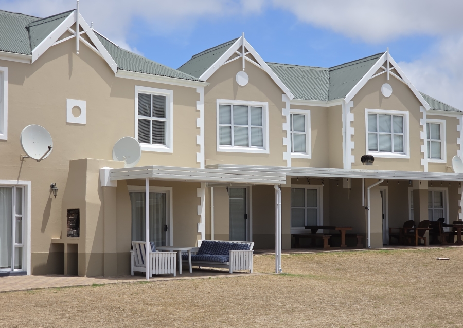 3 Bedroom Property for Sale in Marina Martinique Eastern Cape